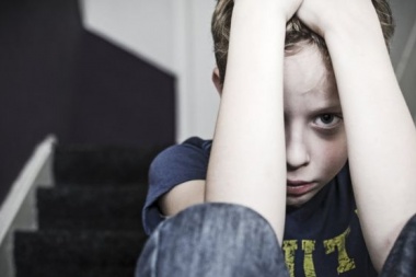 Qué es el estrés tóxico y cómo afecta el desarrollo cerebral de algunos niños y su salud cuando son adultos
