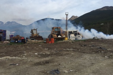 Realizaron una nueva fumigación en el relleno sanitario de Ushuaia