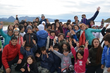 Más de 50 chicos de Río Grande realizaron actividades de verano en Ushuaia