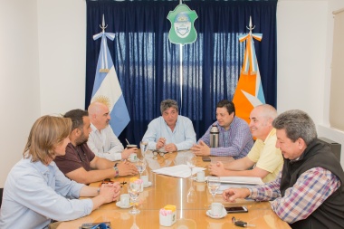 La Municipalidad y el cluster de pesca firmaron un nuevo convenio para el uso del punto de venta en Ushuaia
