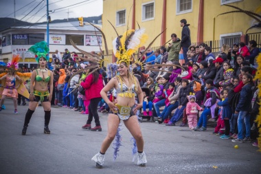 Ushuaia: este fin de semana se realiza la milonga de Carnaval y el primer corso barrial de la temporada