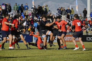 Argentina XV festejó en Ushuaia frente a Chile