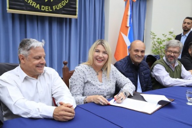 Gobierno construirá un gimnasio para la Escuela de Policía en Río Grande