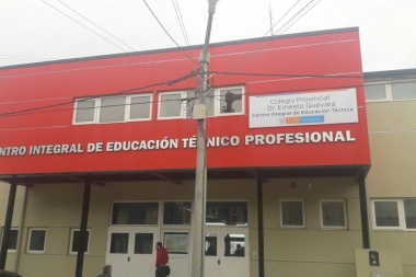 El colegio “Ernesto Guevara” de Río Grande festejó su aniversario con nuevas instalaciones