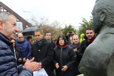 Radicales homenajearon a Raúl Alfonsín a 9 años de su muerte