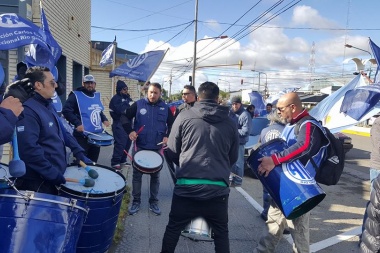 En el inicio de un plan de lucha, ATE salió a la calles a reclamar por el estancamiento de las paritarias
