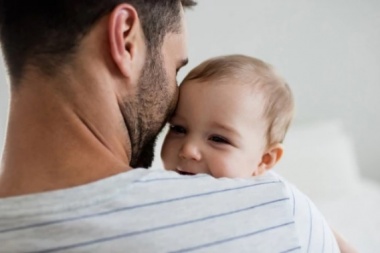 Proponen ampliar de 15 a 45 días la licencia por paternidad para estatales fueguinos