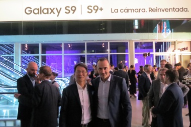 El ministro Caballero participó del lanzamiento oficial en la Argentina del Samsung S9