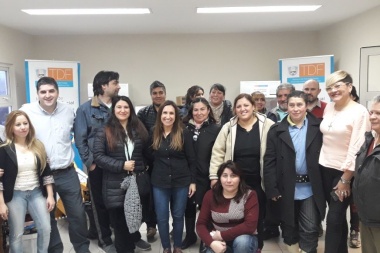 Emprendedores de Río Grande recibieron más de 400 mil pesos en materiales de trabajo