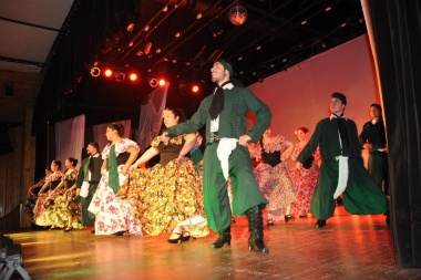Red de ciudades creativas: una noche de danza en la Casa de la Cultura