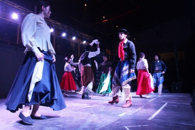 Con shows de música y baile, Ushuaia realizará una "Vigilia Patriótica" por el 9 de Julio