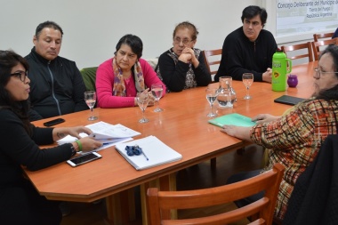Concejales y pacientes oncológicos de CAPO avanzaron en el proyecto de boleto gratuito