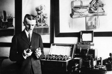 Nikola Tesla, el científico que renunció a todo por ver su sueño hecho realidad