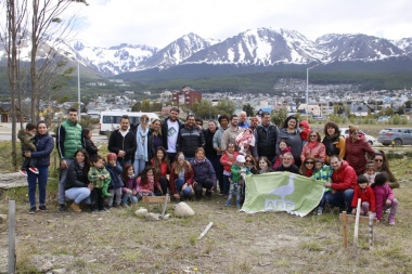 Semana del prematuro: plantarán árboles en el entorno de Bahía Encerrada