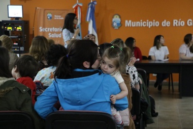 Profesionales del Centro Mamá Margarita realizaron un taller de estimulación temprana