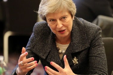 Theresa May: “Argentinos, británicos e isleños se benefician todos cuando el Reino Unido y la Argentina trabajan en conjunto”