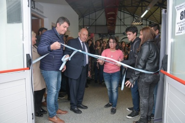 Pérez participó de la inauguración de nuevas aulas en la UNTDF
