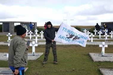 Tras la detención de un veterano, en Malvinas afirman que no van a tolerar argentinos que lleguen “con agenda política”