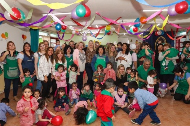 Bertone participó de festejos por el 33° aniversario del Centro Infantil Integrado de Ushuaia