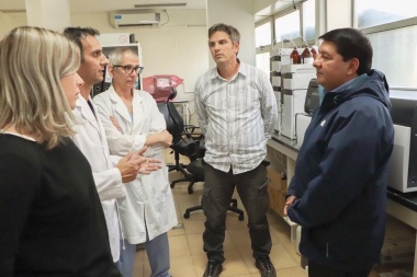 Abregú visitó el Hospital Regional de Ushuaia para conocer el nuevo equipamiento