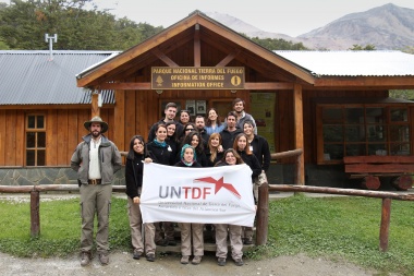 La UNTDF certificó a sus pasantes del Parque Nacional de Tierra del Fuego