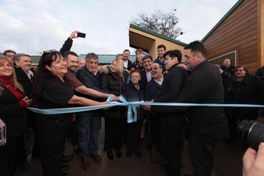 La gobernadora Bertone inauguró la ampliación del Centro Asistencial Tolhuin
