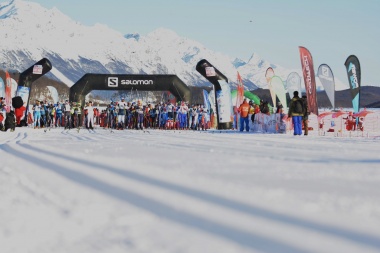 Más de 350 deportistas participaron de la 33° edición de la Marchablanca en Ushuaia