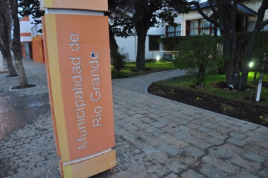 Por el 'Día del Empleado Municipal' no habrá atención al público en dependencias de Ushuaia y Río Grande