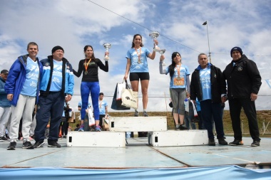 "Río Grande corre por Malvinas": pese al clima, la ciudad se sumó a un nuevo maratón