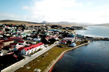 Kelpers realizan mapeo de las costas de las islas Malvinas para mejorar su turismo de cruceros