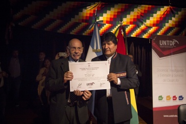 Evo en Ushuaia: "La verdad y la honestidad me hicieron llegar a la presidencia de mi país"