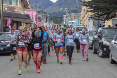 Más de 300 atletas se sumaron a la 2° Maratón "Corremos por ellas, por nosotras, por todas"