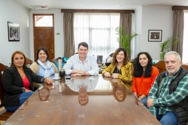 Congreso de Educación Inclusiva: el intendente Perez recibió a la española Coral Elizondo