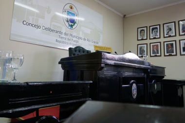 Concejales analizan declarar una 'emergencia administrativa y sanitaria' en Río Grande