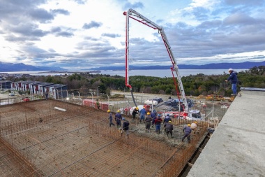 Construyen una nueva cisterna para ampliar la planta potabilizadora N° 4 de Ushuaia