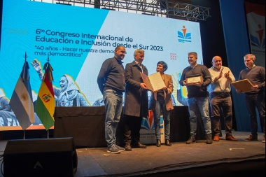 “Destacamos la labor de los docentes y su compromiso en brindar una educación de calidad, inclusiva y para todos”