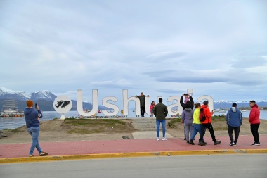 Fin de semana extra largo: Viajaron 1,5 millones de turistas por el país y gastaron $111.145 millones