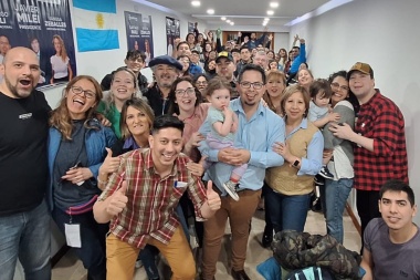 "Nos comprometemos a no defraudar esa confianza", el mensaje de los libertarios fueguinos tras el balotaje