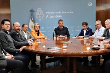 Milei les respondió a los gobernadores que reclaman fondos para pagar el aguinaldo: "Que corten gastos y paguen”
