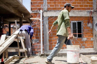 La informalidad laboral alcanzó un récord: ya hay más de 8 millones de trabajadores “en negro”