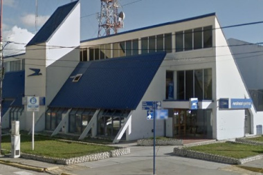 Aerolíneas Argentinas confirmó que cerrará sus oficinas comerciales de Ushuaia y Río Grande