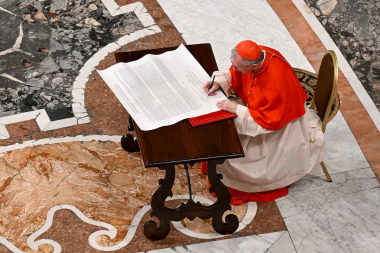 Fotos: así fue el rito de clausura del féretro del papa Francisco