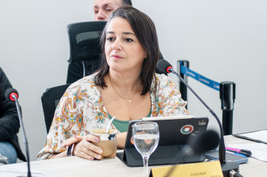 Eliminación de aranceles: “La Libertad Avanza, contra los fueguinos”, alertó la concejal Rossi
