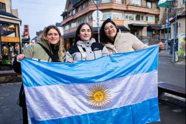 Día de la Bandera: Se realizaron actos en toda la Provincia junto a la comunidad fueguina