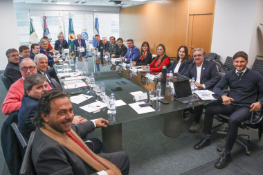 Provincias recibieron más fondos automáticos en junio, pero cayó la "coparticipación pura"