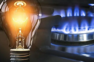 El Gobierno fusiona el ENRE y el Enargas para unificar el control de la luz y el gas en un nuevo ente