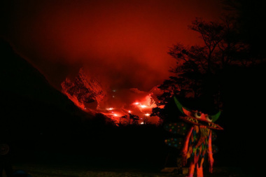 Se viene la bajada de antorchas del Glaciar Martial
