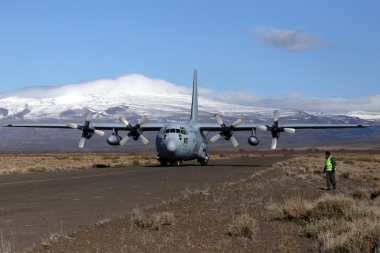 Aviones militares en el cielo patagónico: así se prepara la Fuerza Aérea para ir a la Antártida