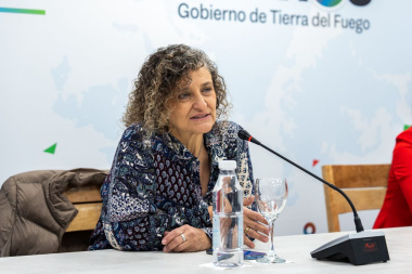 Castiglione apuntó contra Nación por la caída de empleos registrados en Tierra del Fuego