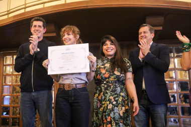 Duré participó de la entrega de una distinción de honor a la película ‘Belén’ y a sus realizadoras